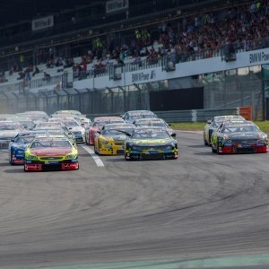 NASCAR WHELEN EURO SERIES ALL’AUTODROMO DELL’UMBRIA: L’ATTESA ENTRA NEL VIVO 