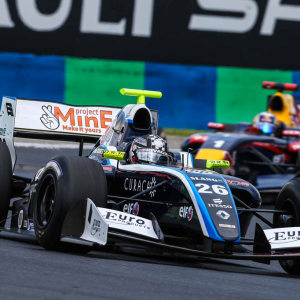 Pons Racing takes top-5 finish at Budapest