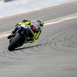 Rossi, la ritrovata competitivitá e il suo rapporto con Lorenzo