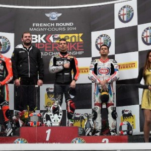 Melandri vince gara 2 davanti a Guintoli, Haslam completa il podio