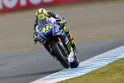 Lorenzo e Rossi in piena battaglia per il 2º posto
