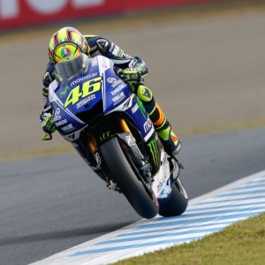  Lorenzo e Rossi in piena battaglia per il 2º posto