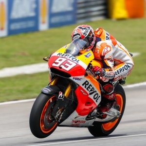 Marquez vince a Sepang davanti alle Yamaha