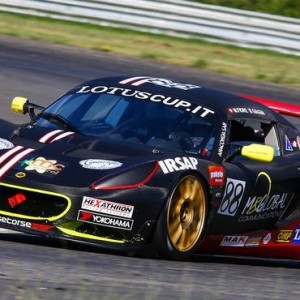 IL CAMPIONE DELLA LOTUS CUP ITALIA 2014 È LUCA LORENZINI