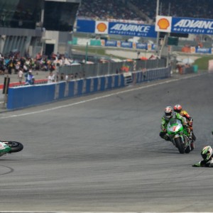  Bautista e Espargaró danno la loro versione sull’incidente di Sepang