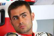 Haslam con Red Devils Roma e la nuova Aprilia RSV4 RR nel 2015