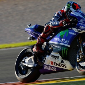Lorenzo il piú veloce nel lunedì di test a Valencia