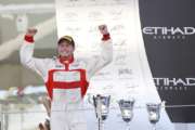 Stoneman sears to Yas Marina victory