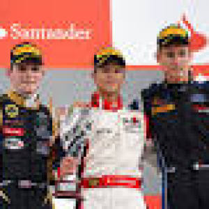 Patric Niederhauser ha vinto la gara sprint sul circuito di Abu Dhabi