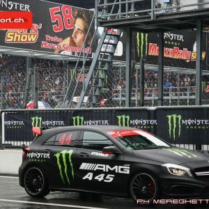 Monster Energy Monza Rally Show 2014: bagno di folla per Lewis Hamilton