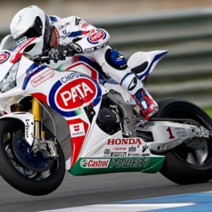 Guintoli e van der Mark familiarizzano con la CBR1000RR WSBK