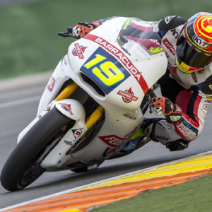 SIMEON CHIUDE POSITIVAMENTE NELLA TOP FIVE IL PRIMO GIORNO DI TEST DEL 2015 A VALENCIA