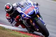 I piloti Movistar Yamaha ultimano il lavoro a Sepang 2