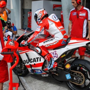 Esordio positivo per il Ducati Team a Sepang