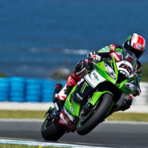Buon inizio di test ufficiali per Rea e Sykes in Australia
