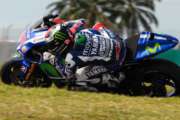 Lorenzo vola nel secondo giorno di Sepang