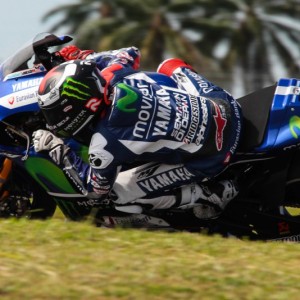 Lorenzo vola nel secondo giorno di Sepang