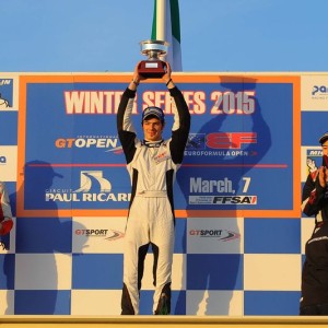 Flying Rovera scores win in Race two