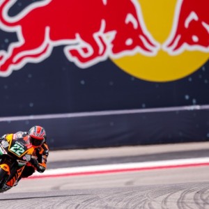 In Moto2™ è duello Lowes-Zarco