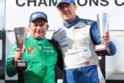 Comincia con una vittoria a Imola nella Targa Tricolore Porsche il 2015 di Joel Camathias