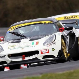LA LOTUS ELISE CUP PB-R STUPISCE AL NORDSCHLEIFE