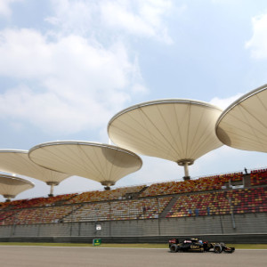 Here Comes The Sun - 2015 Chinese GP, Friday