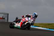 Guintoli promuove gli aggiornamenti di Donington