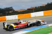 Teresckenko leads Baptista on Friday