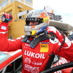 A perfect weekend for SEAT cars at home
