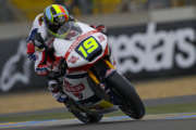 SIMEON PUNTA IN ALTO DAVANTI AI TIFOSI ITALIANI AL MUGELLO