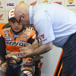 Marquez: "Fa molto male, ma almeno posso correre"