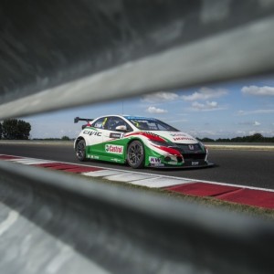Gabriele Tarquini: “Bello tornare in testa in gara”