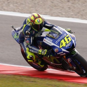 Pole position di Rossi ad Assen