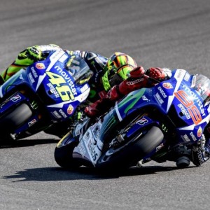 La Cattedrale attende la battaglia tra le Yamaha