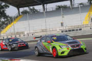 PELLEGRINI E ZANINI SUBITO IN PISTA A SILVERSTONE PER IL TERZO ROUND SEAT  LEON EUROCUP