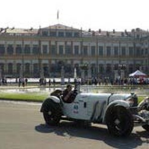 A "royal" wedding for the Mille Miglia in Monza