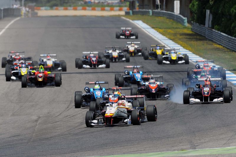 Historic Silverstone marks the halfway point in the Euroformula Open