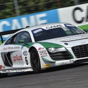 A Monza entrambi gli equipaggi Audi Sport Italia bloccati da episodi jellati