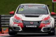 Gianni Morbidelli rafforza il primato in classifica nella TCR International Series