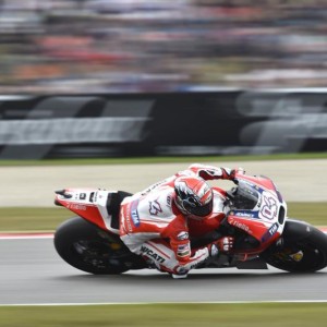 Dovizioso: "Ho rischiato di cadere tante volte"