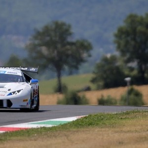IL TEAM ANTONELLI MOTORSPORT TRIONFA AL MUGELLO CON PASSUTI-GOLDSTEIN IN GT CUP