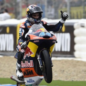 Oliveira: “Sognamo il titolo”