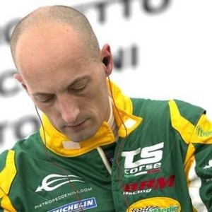Peccenini ok prima della pioggia a Spa nella F.Renault Nec