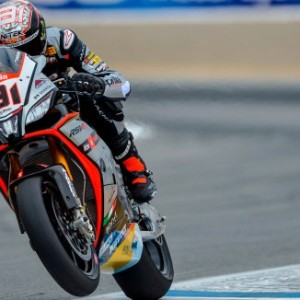 Buona la prima per Torres a Laguna Seca