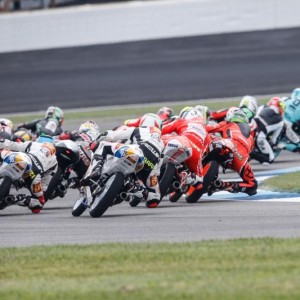 La Moto3™ spera in una gara asciutta a Brno