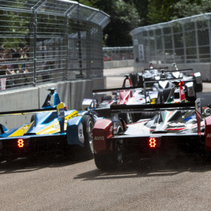 FORMULA E: LA FIA OMOLOGA I COSTRUTTORI PER LA SECONDA STAGIONE
