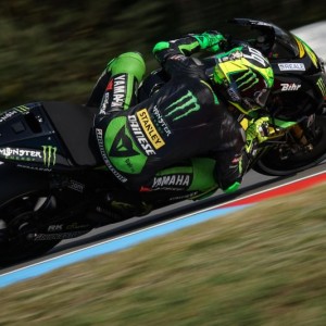 Espargaro finishes as top satellite rider after battling the heat in Brno on day one