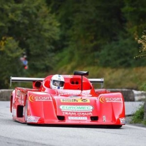A STEFANO PERONI (OSELLA PA8/10) LA XXI LIMABETONE STORICA