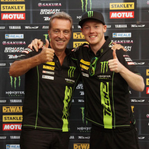 Smith signs with Monster Yamaha Tech3 for 2016