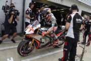BRADL OTTIENE LA QUINTA FILA CON LA MIGLIOR QUALIFICA APRILIA DELLA STAGIONE. SETTIMA FILA PER ALVARO BAUTISTA